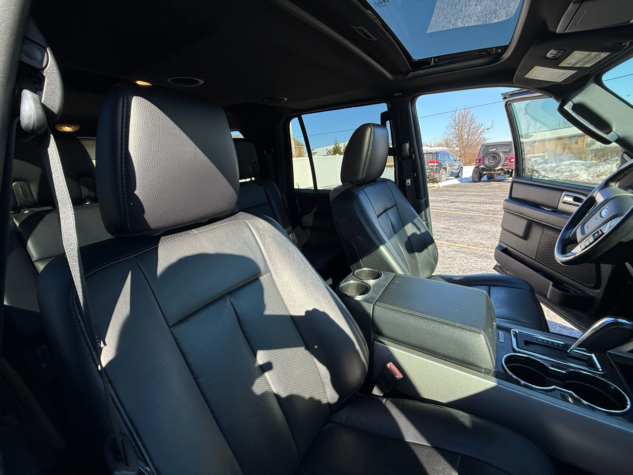 Ford Expedition EL 4WD 4dr Limited 2016