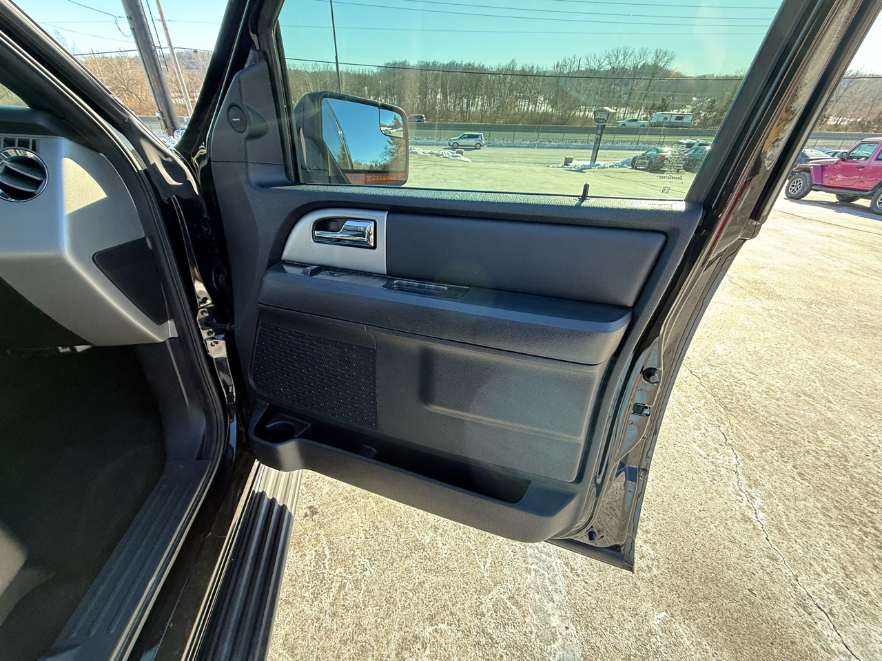 Ford Expedition EL 4WD 4dr Limited 2016