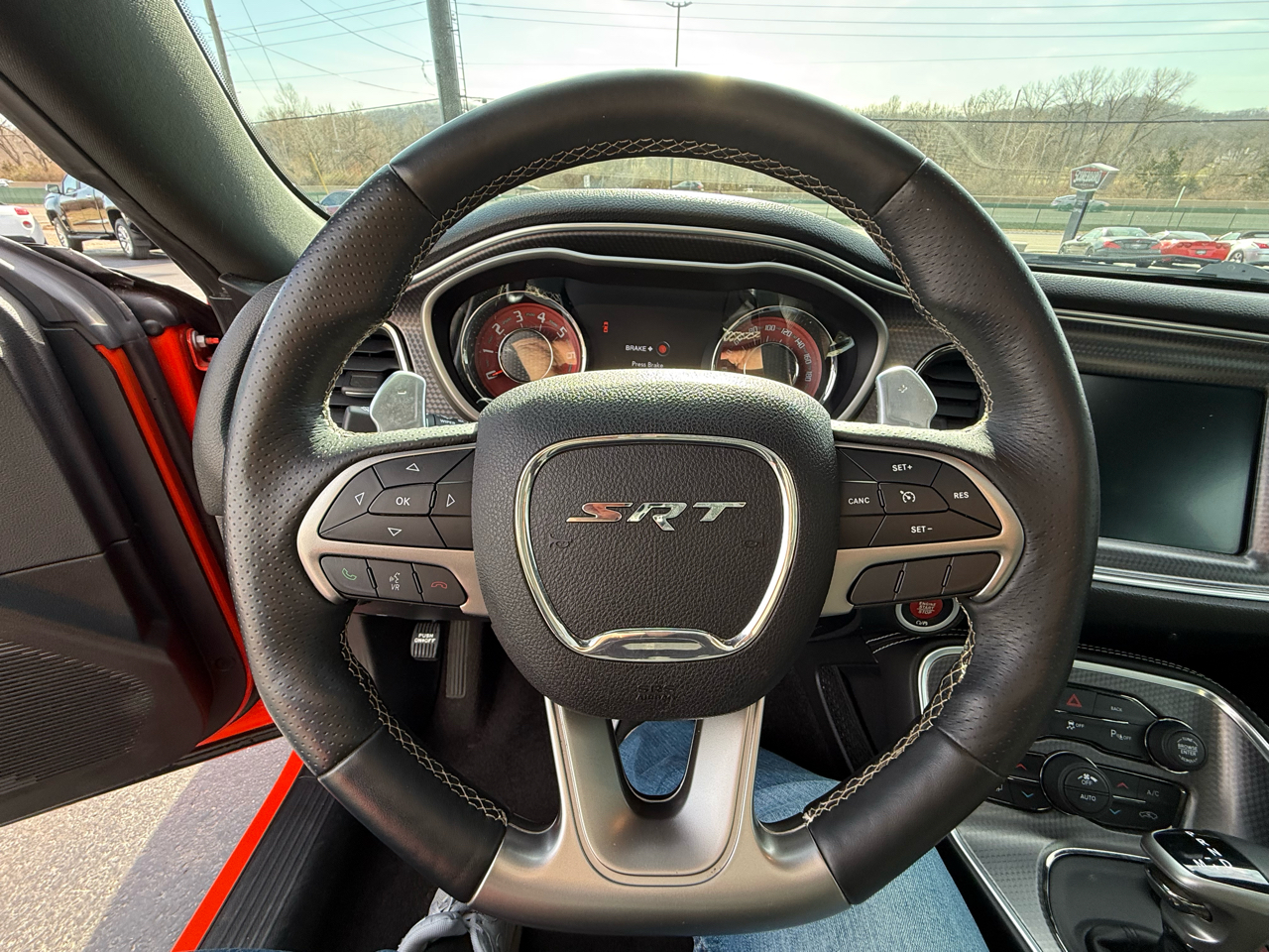 Dodge Challenger 2dr Cpe SRT Hellcat 2016