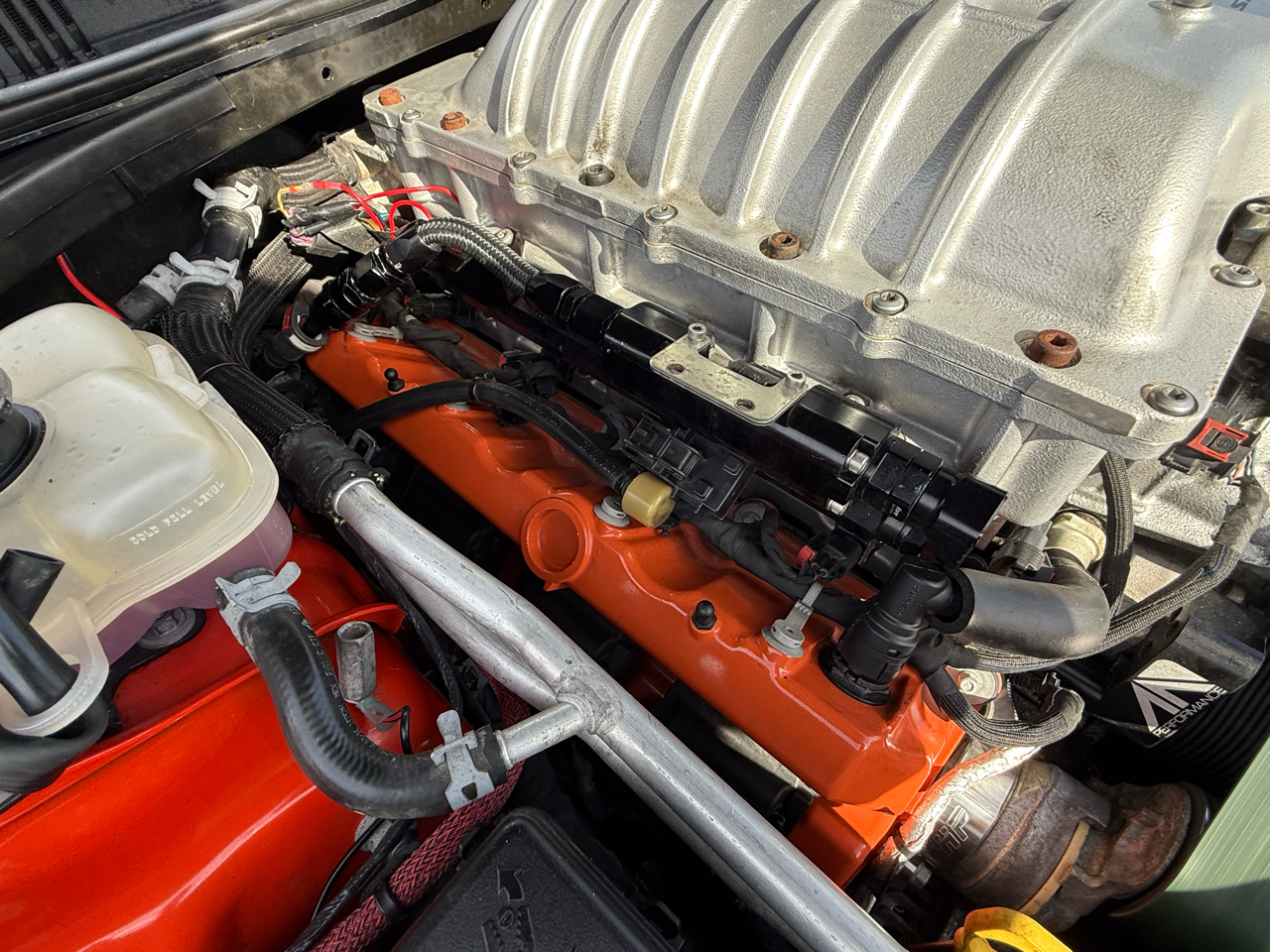 Dodge Challenger 2dr Cpe SRT Hellcat 2016