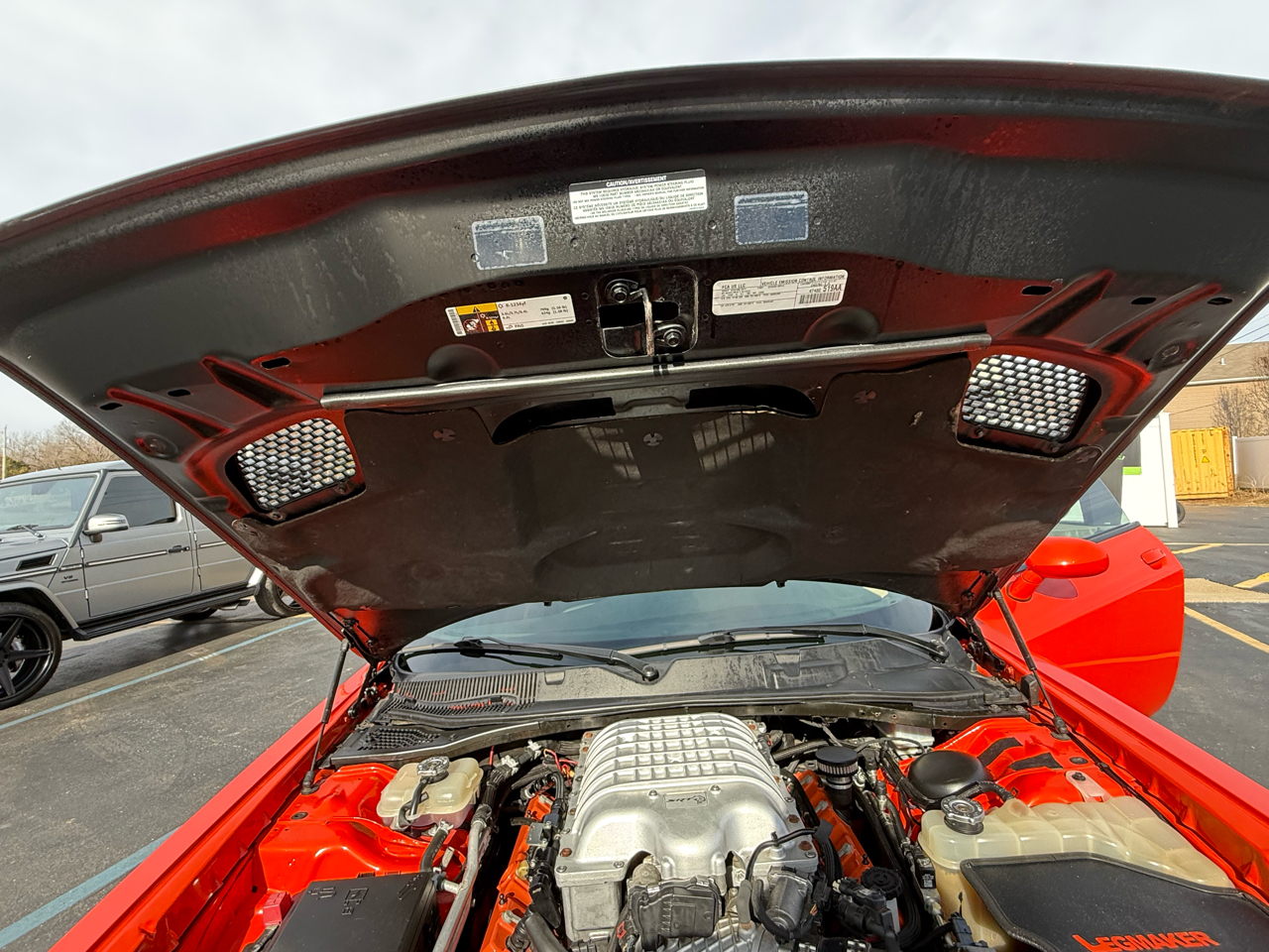 Dodge Challenger 2dr Cpe SRT Hellcat 2016