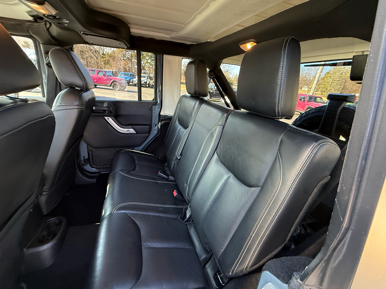 Jeep Wrangler Unlimited 4WD 4dr Rubicon 2015