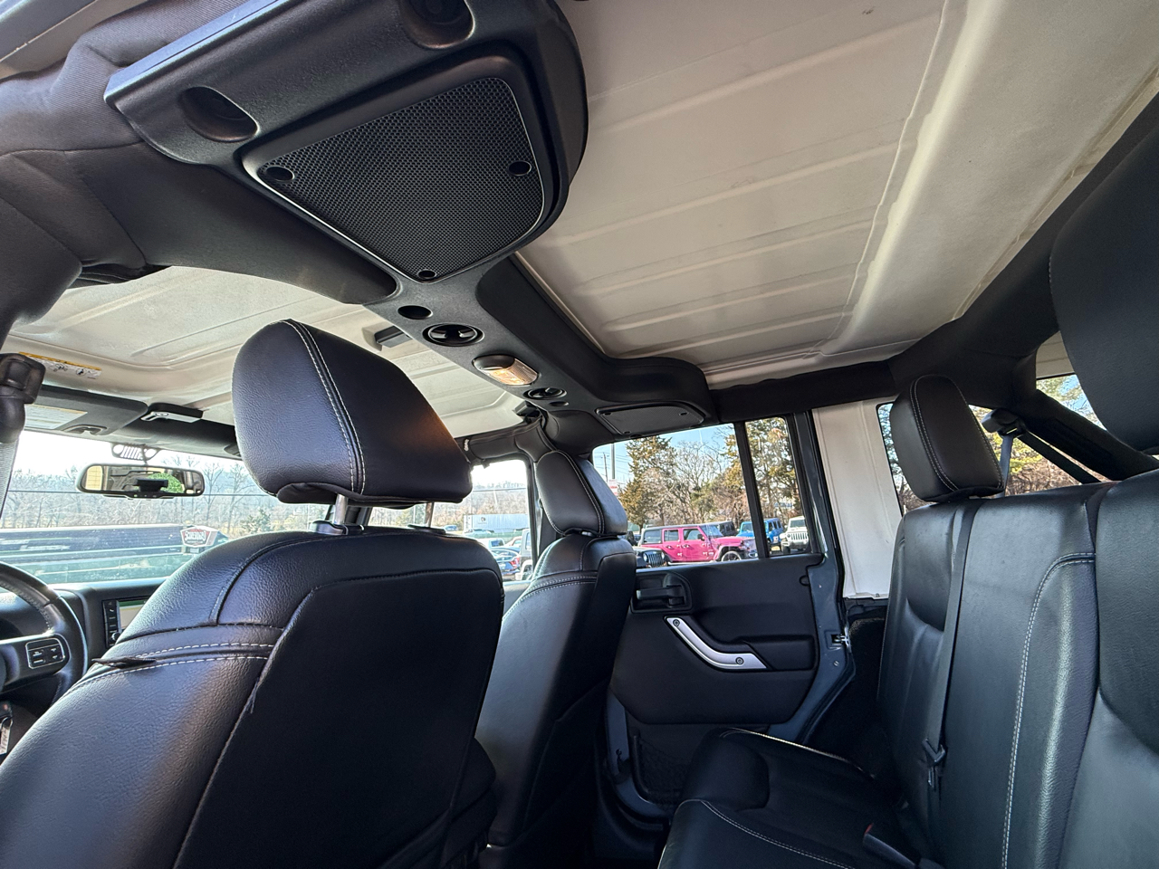 Jeep Wrangler Unlimited 4WD 4dr Rubicon 2015