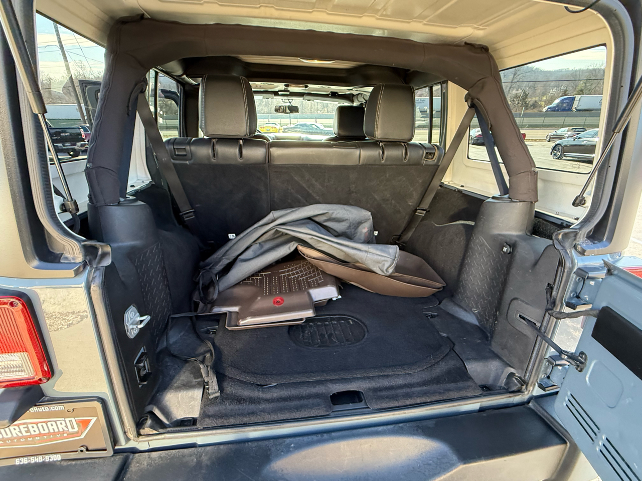 Jeep Wrangler Unlimited 4WD 4dr Rubicon 2015