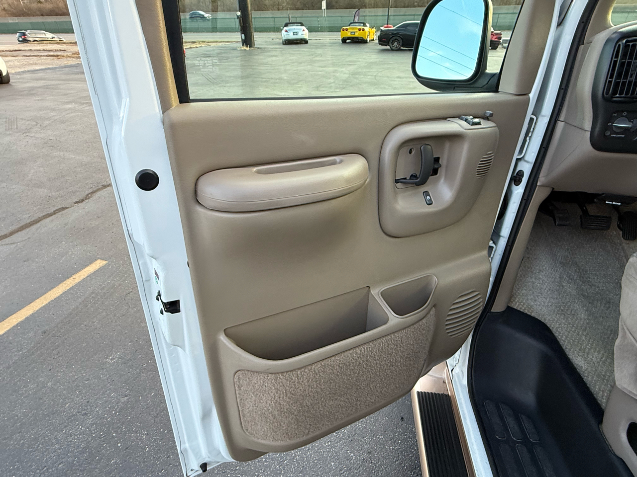 Chevrolet Conversion Van  2002