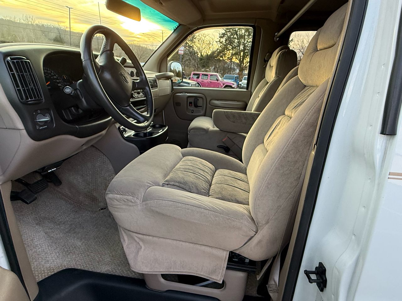 Chevrolet Conversion Van  2002