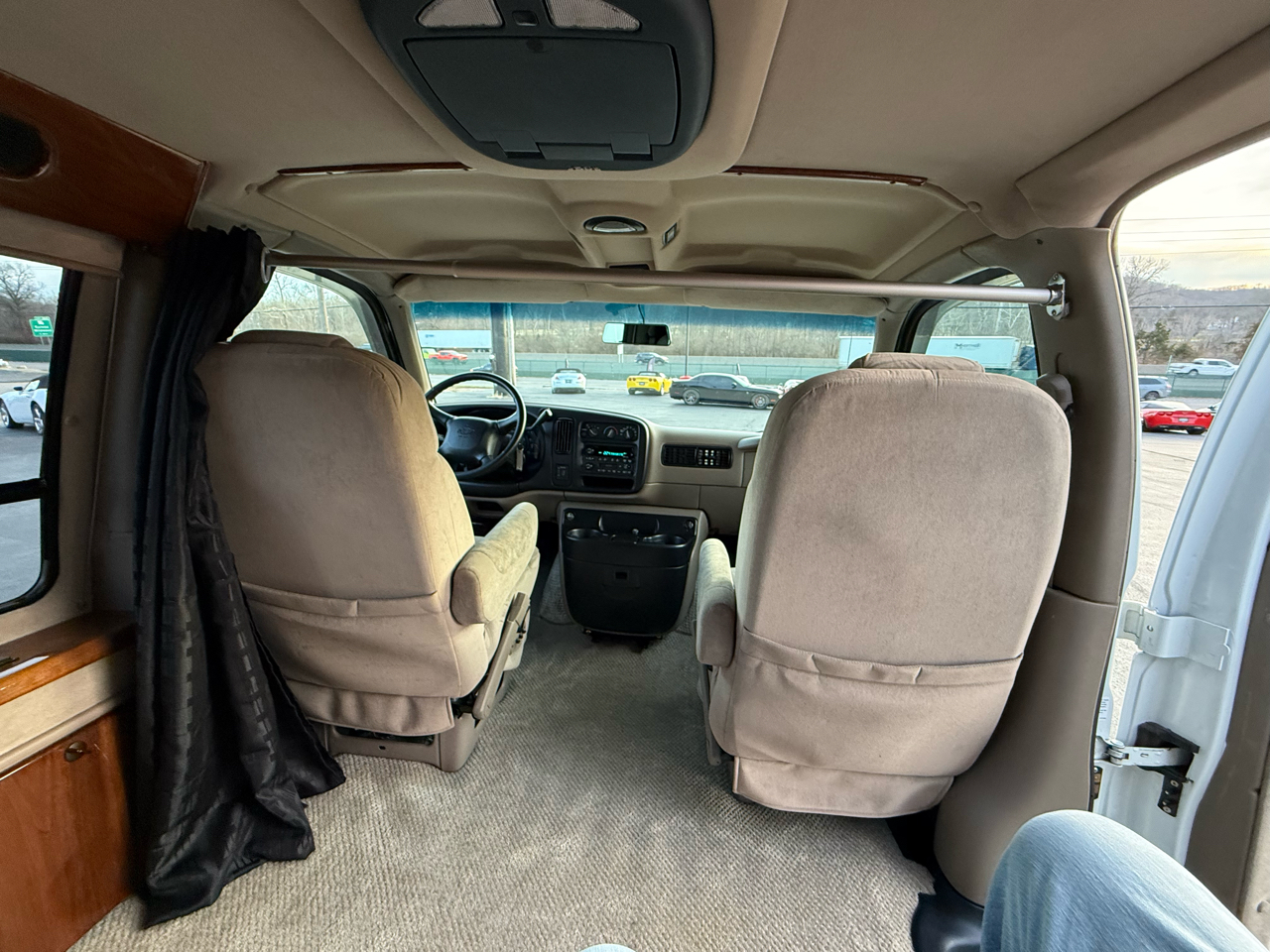 Chevrolet Conversion Van  2002