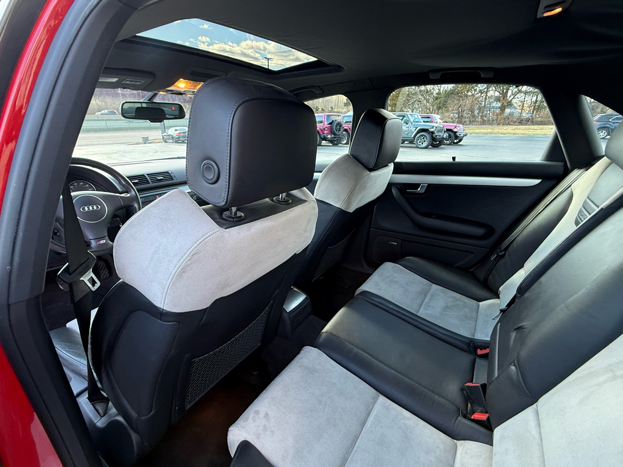 Audi S4 quattro 2004