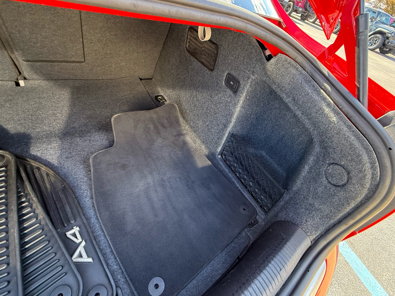 Audi S4 quattro 2004