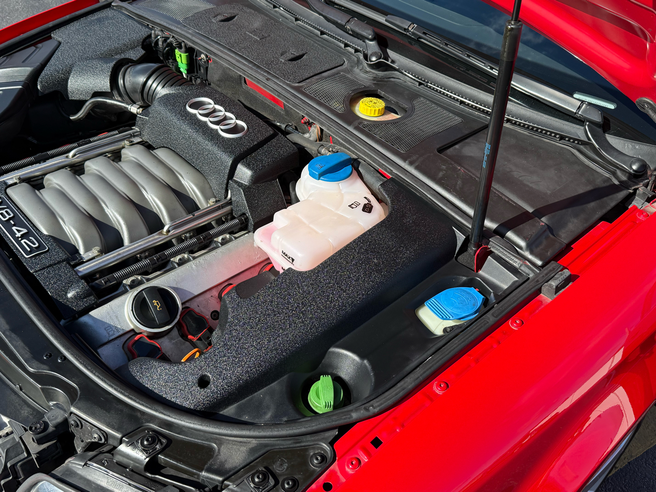 Audi S4 quattro 2004