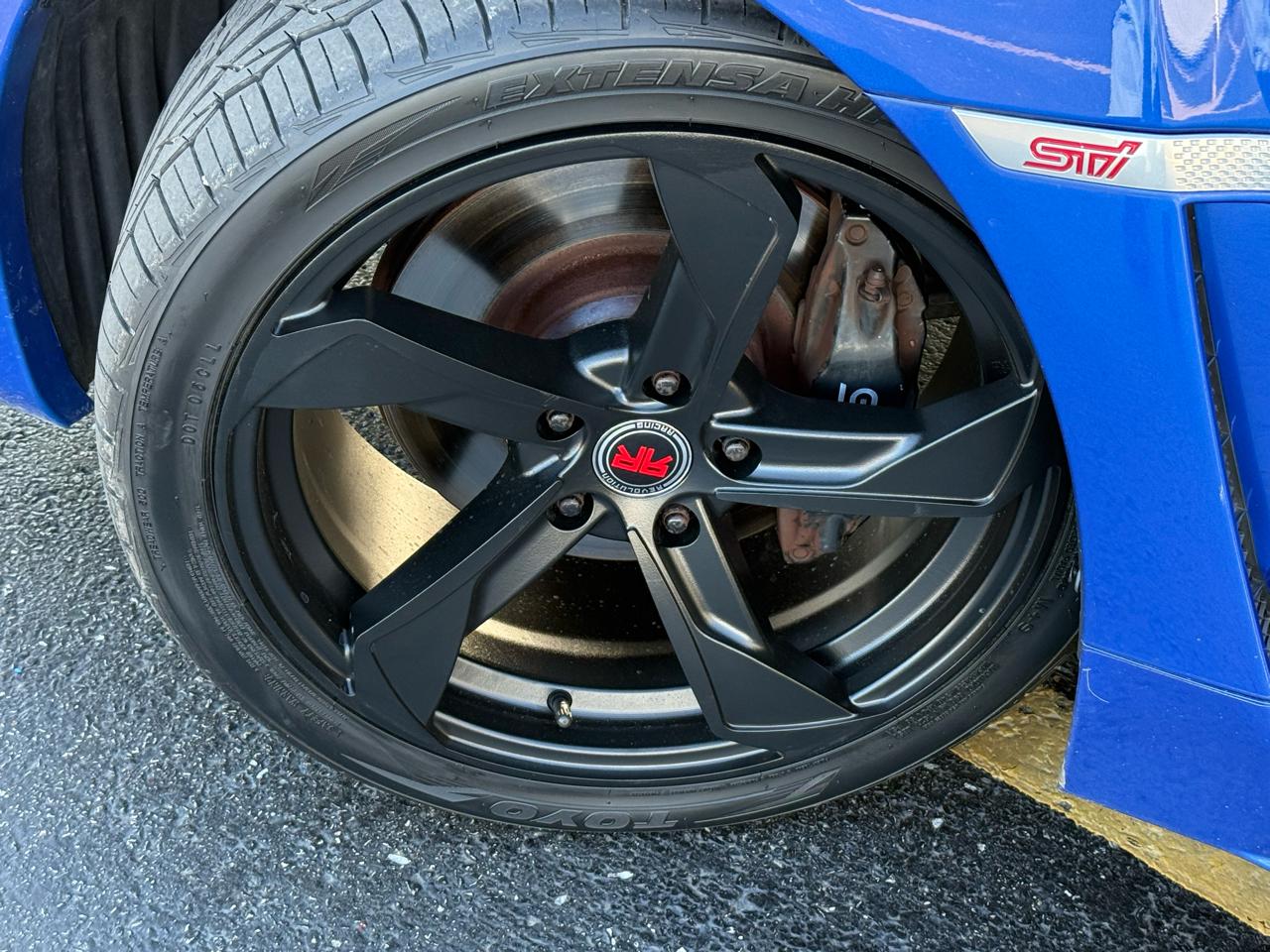 Subaru WRX STI 4dr Sdn Launch Edition 2015