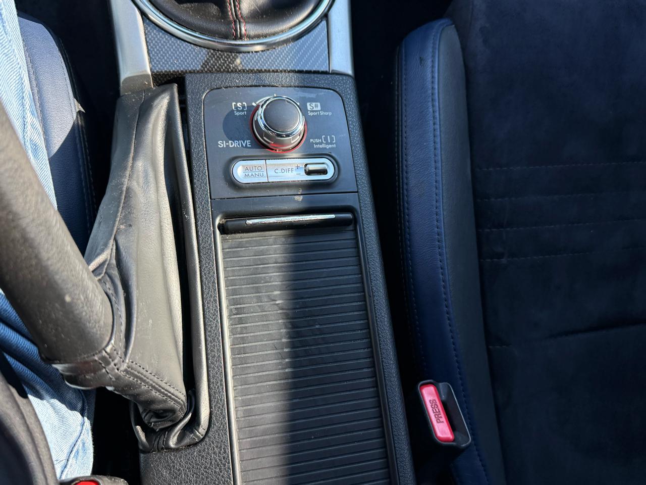 Subaru WRX STI 4dr Sdn Launch Edition 2015