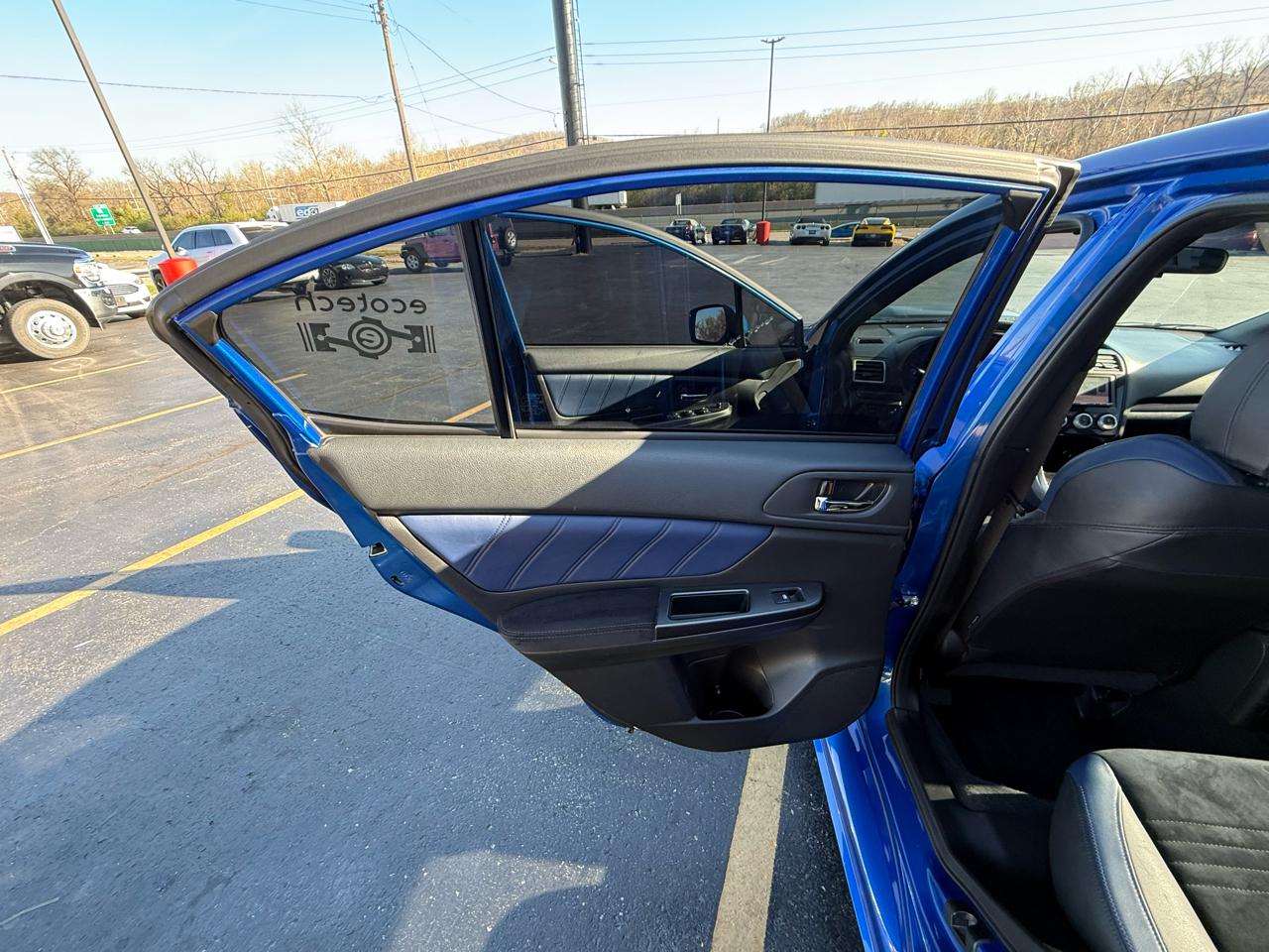 Subaru WRX STI 4dr Sdn Launch Edition 2015