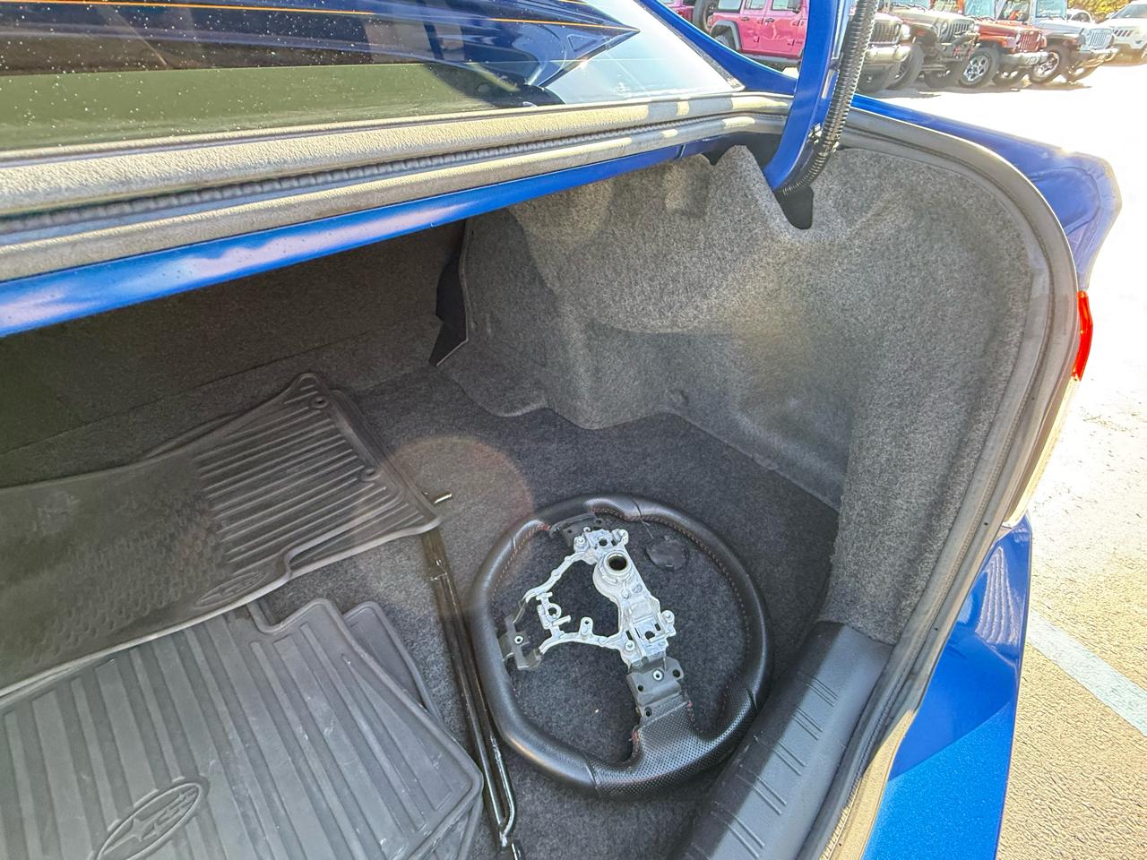 Subaru WRX STI 4dr Sdn Launch Edition 2015