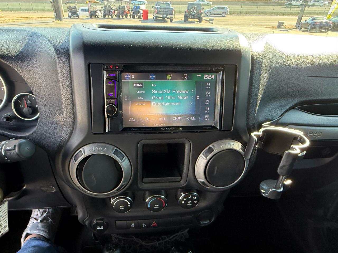 Jeep Wrangler Unlimited 4WD 4dr Sport 2014