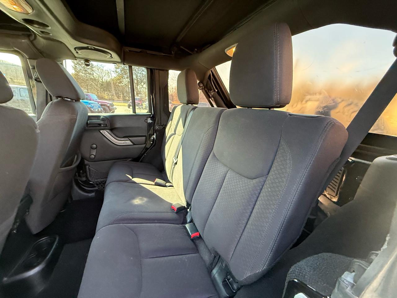 Jeep Wrangler Unlimited 4WD 4dr Sport 2014