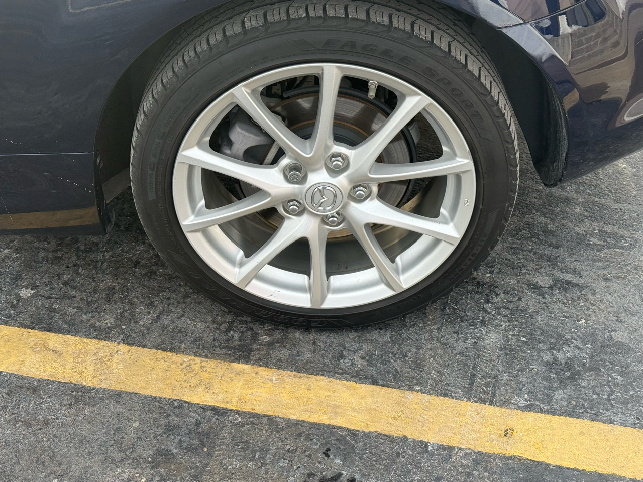 Mazda MX-5 Miata  2012