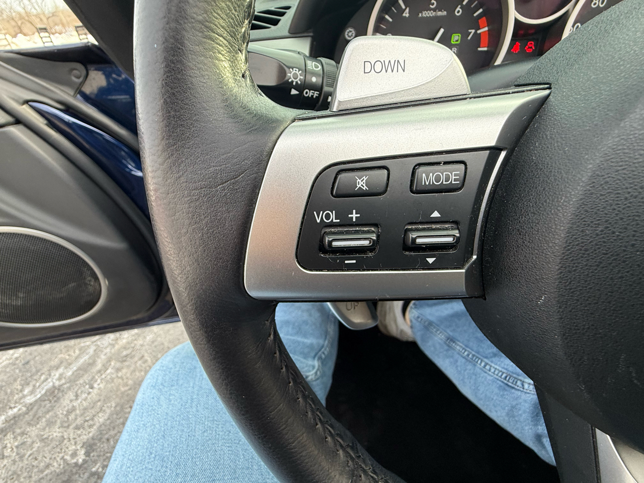 Mazda MX-5 Miata  2012