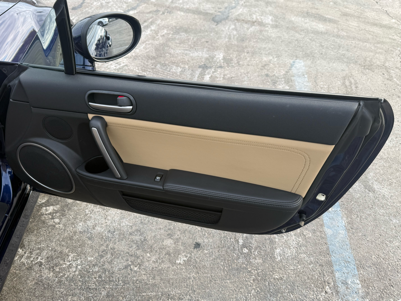 Mazda MX-5 Miata  2012