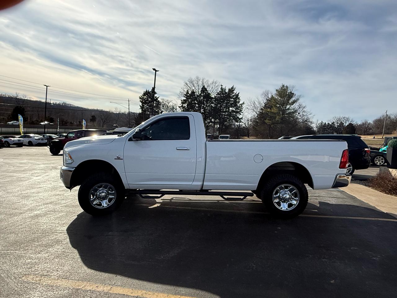 RAM 3500 SLT 4x4 Reg Cab 8' Box 2018