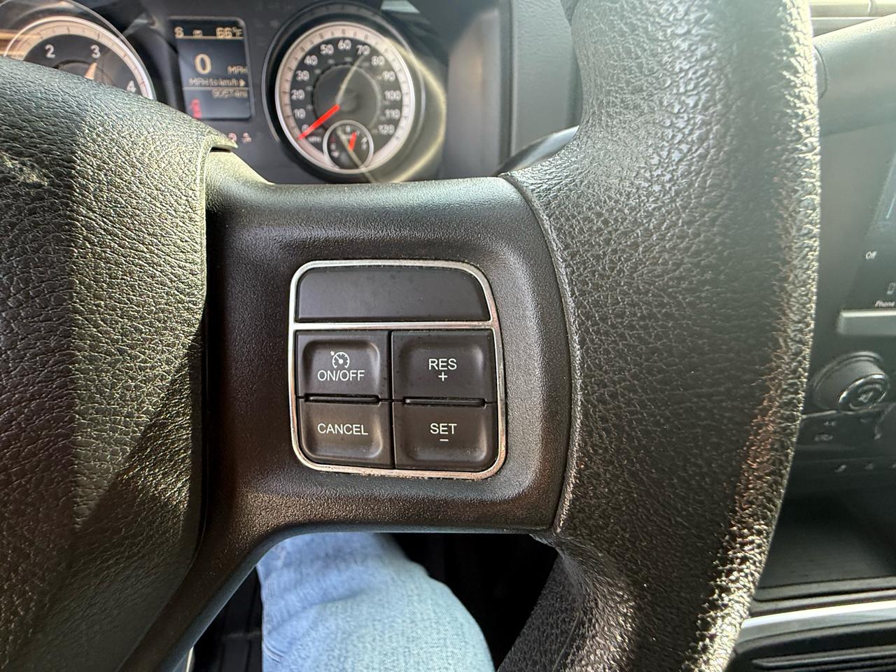 RAM 3500 SLT 4x4 Reg Cab 8' Box 2018