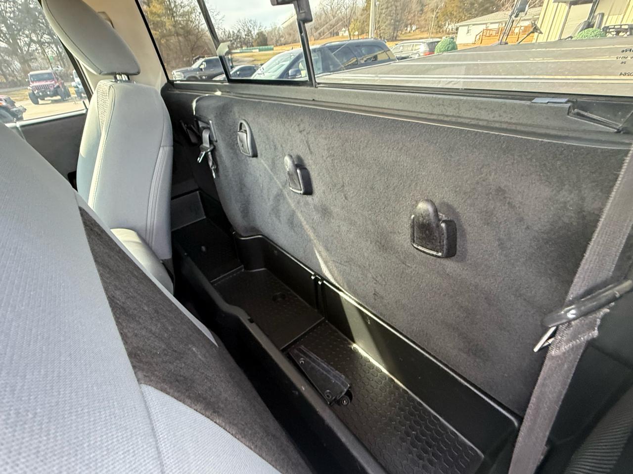 RAM 3500 SLT 4x4 Reg Cab 8' Box 2018