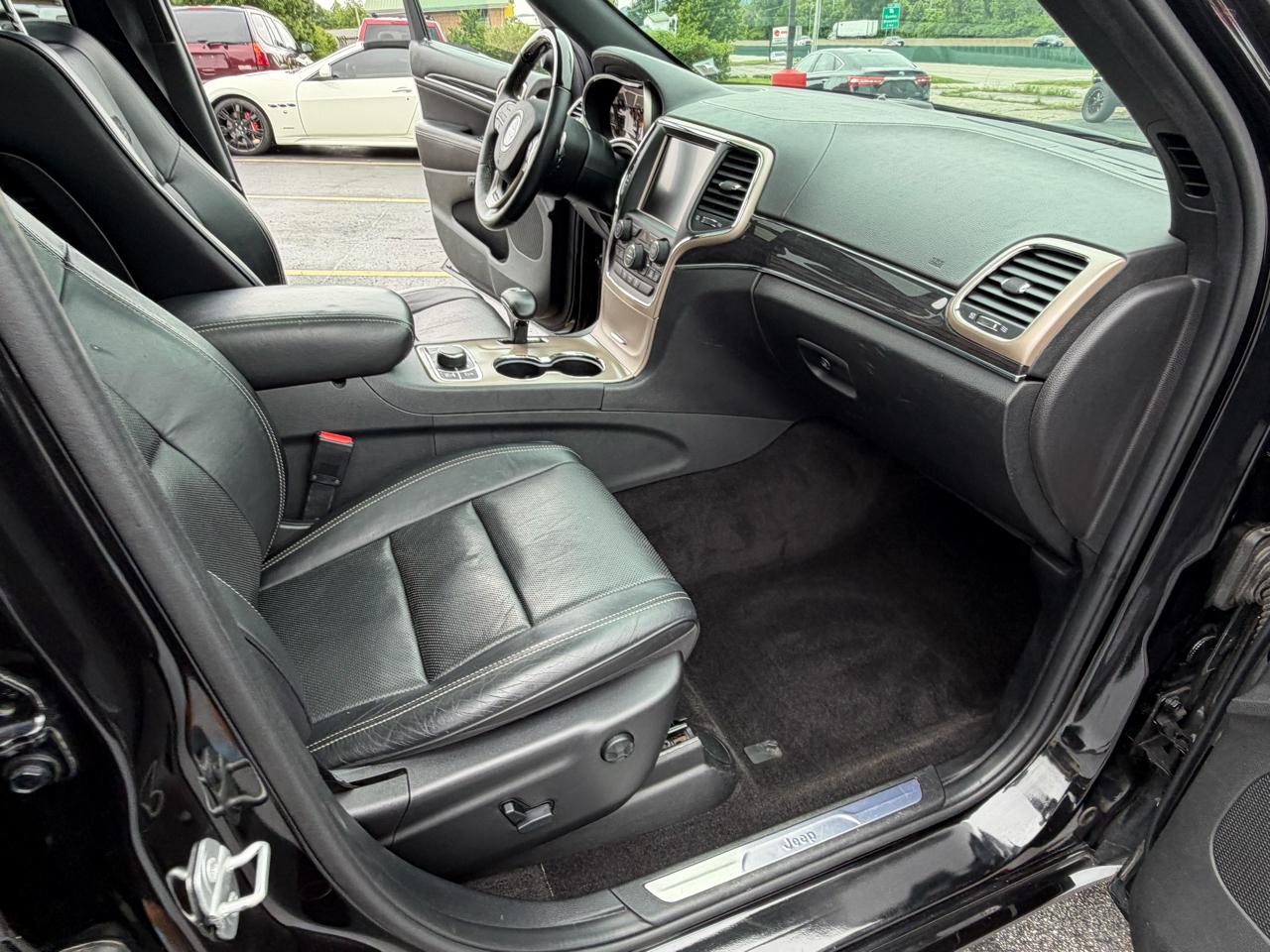 Jeep Grand Cherokee 4WD 4dr Overland 2015