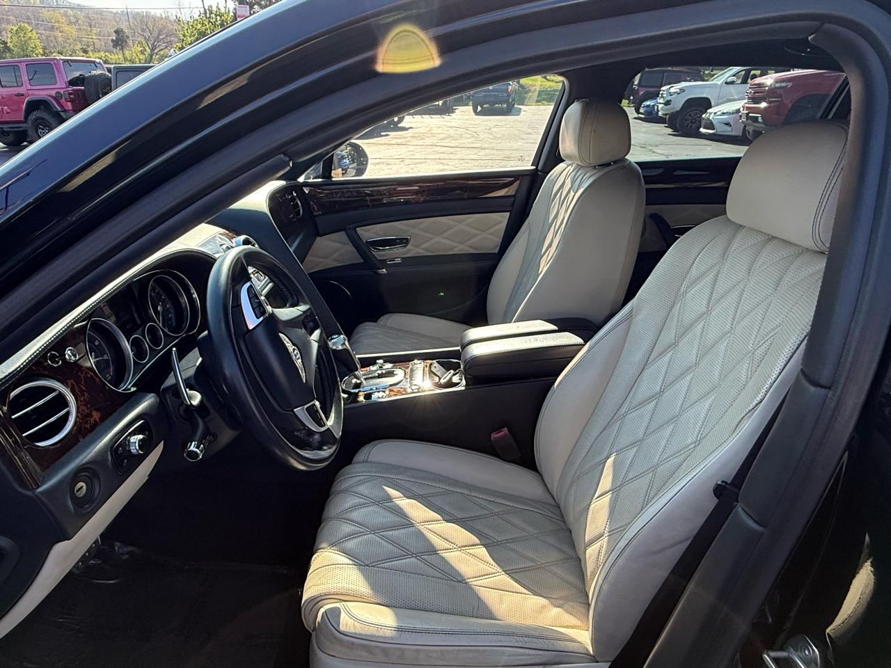 Bentley Flying Spur  2016