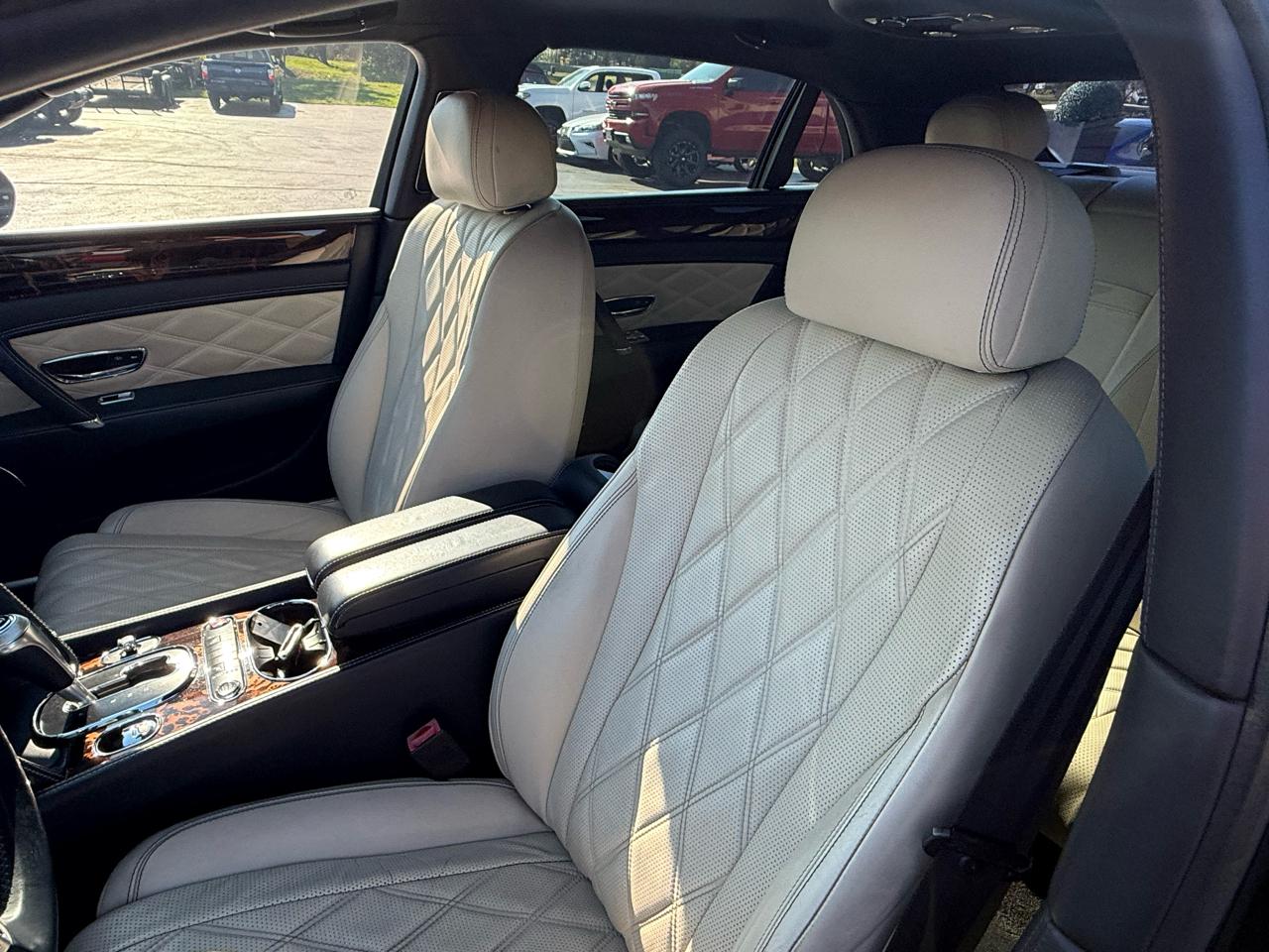 Bentley Flying Spur  2016