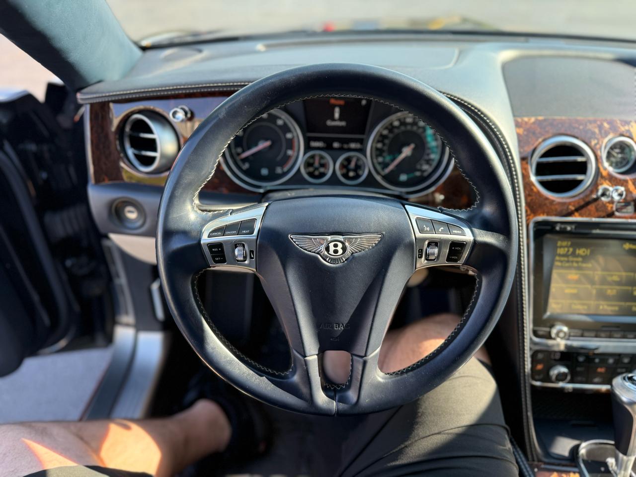 Bentley Flying Spur  2016