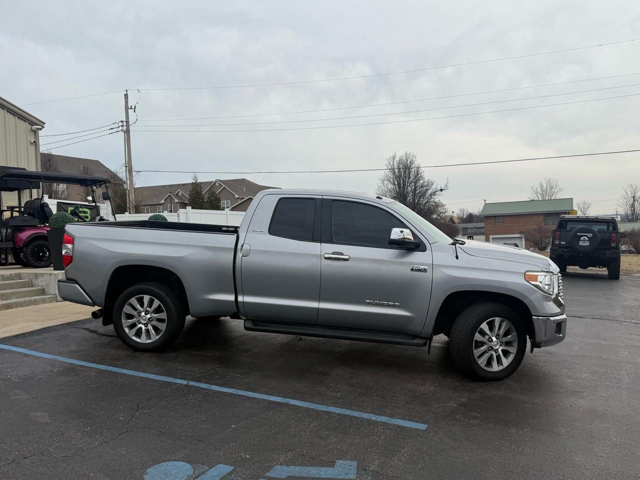 Toyota Tundra 4WD Truck Double Cab 5.7L V8 6-Spd AT LTD (Natl) 2016