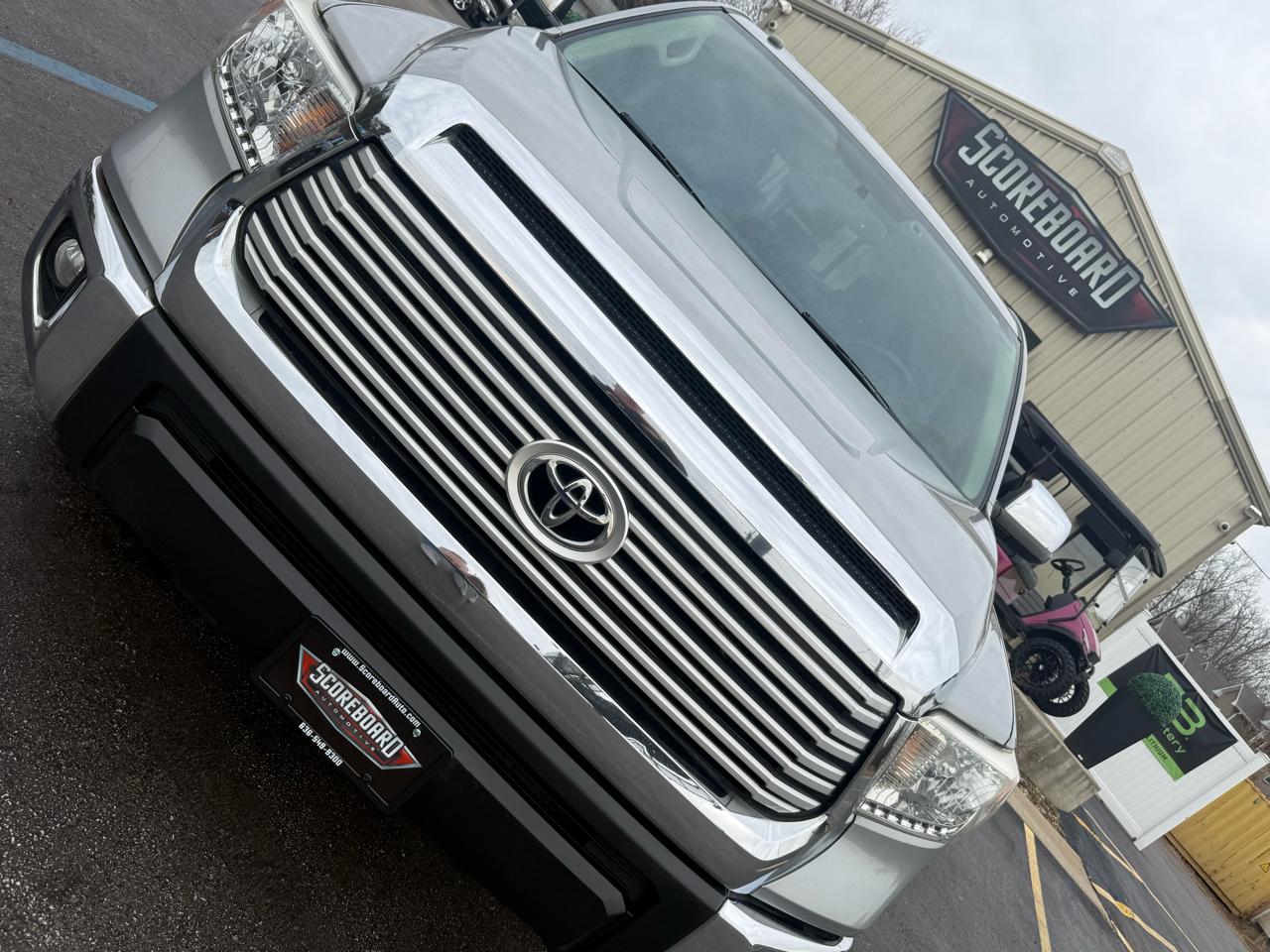 Toyota Tundra 4WD Truck Double Cab 5.7L V8 6-Spd AT LTD (Natl) 2016