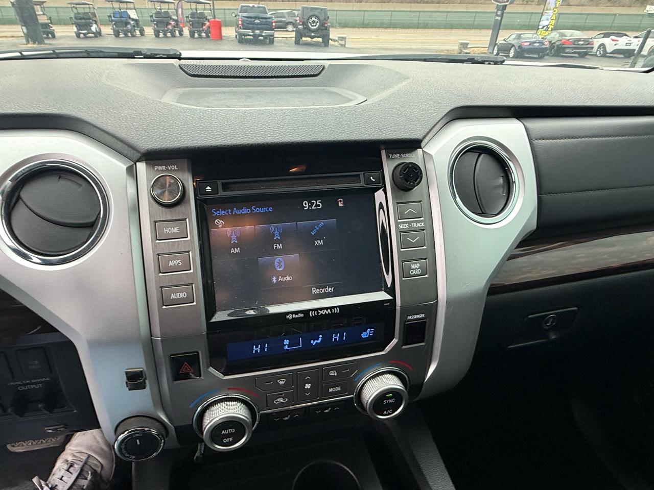 Toyota Tundra 4WD Truck Double Cab 5.7L V8 6-Spd AT LTD (Natl) 2016