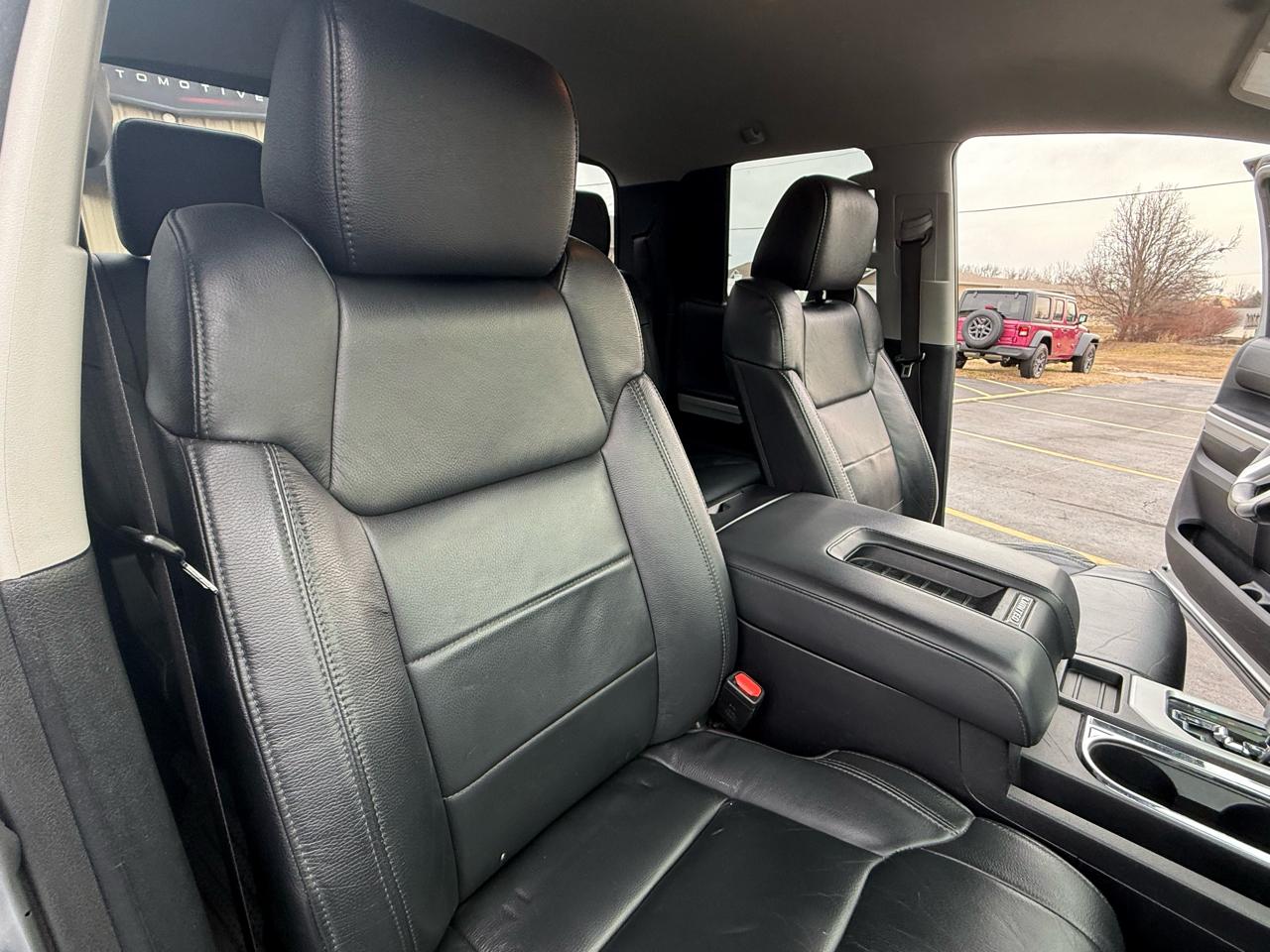 Toyota Tundra 4WD Truck Double Cab 5.7L V8 6-Spd AT LTD (Natl) 2016