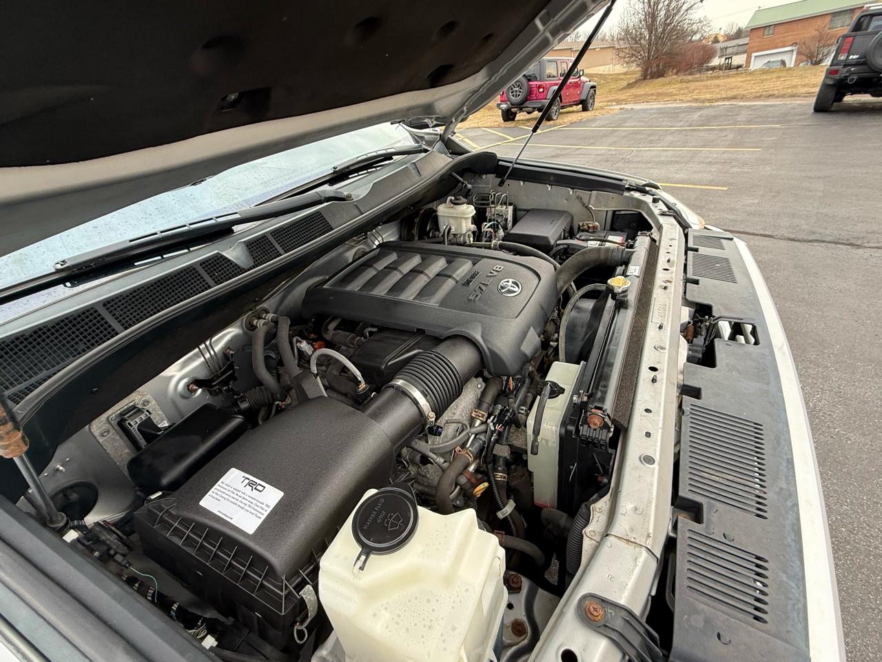 Toyota Tundra 4WD Truck Double Cab 5.7L V8 6-Spd AT LTD (Natl) 2016