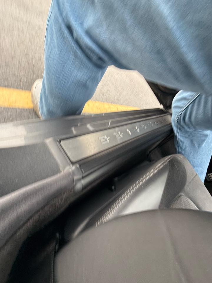 Chrysler Crossfire 2dr Roadster SRT6 2005