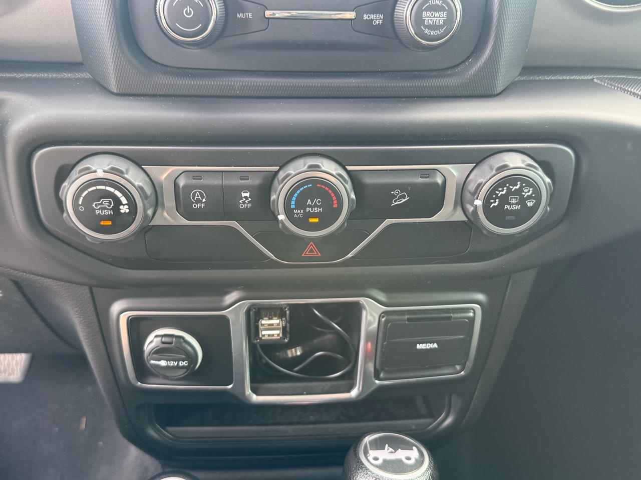 Jeep Wrangler Unlimited Sport 4x4 2018