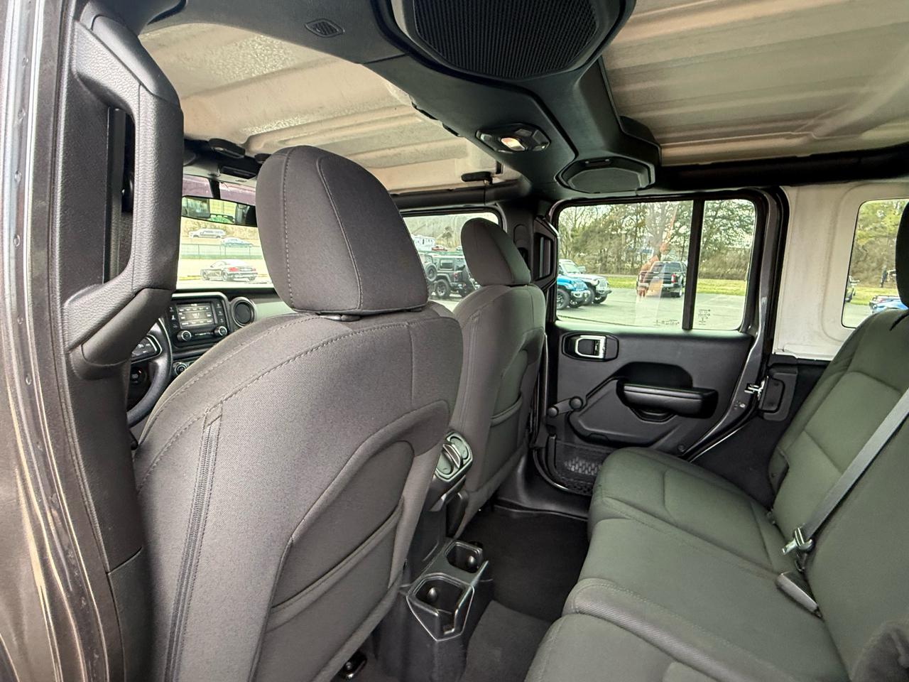 Jeep Wrangler Unlimited Sport 4x4 2018