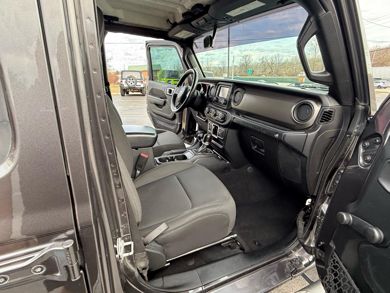 Jeep Wrangler Unlimited Sport 4x4 2018