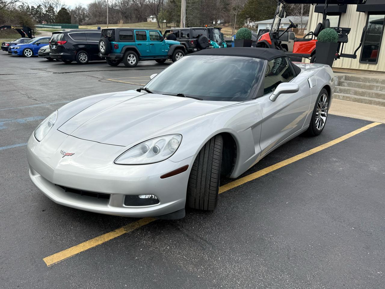 Chevrolet Corvette 2dr Convertible 2005