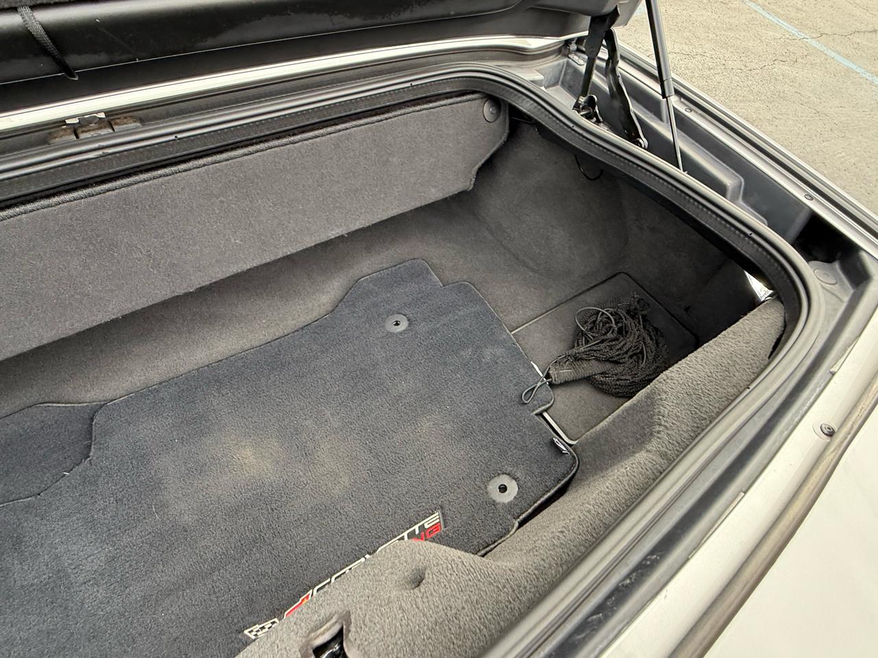 Chevrolet Corvette 2dr Convertible 2005