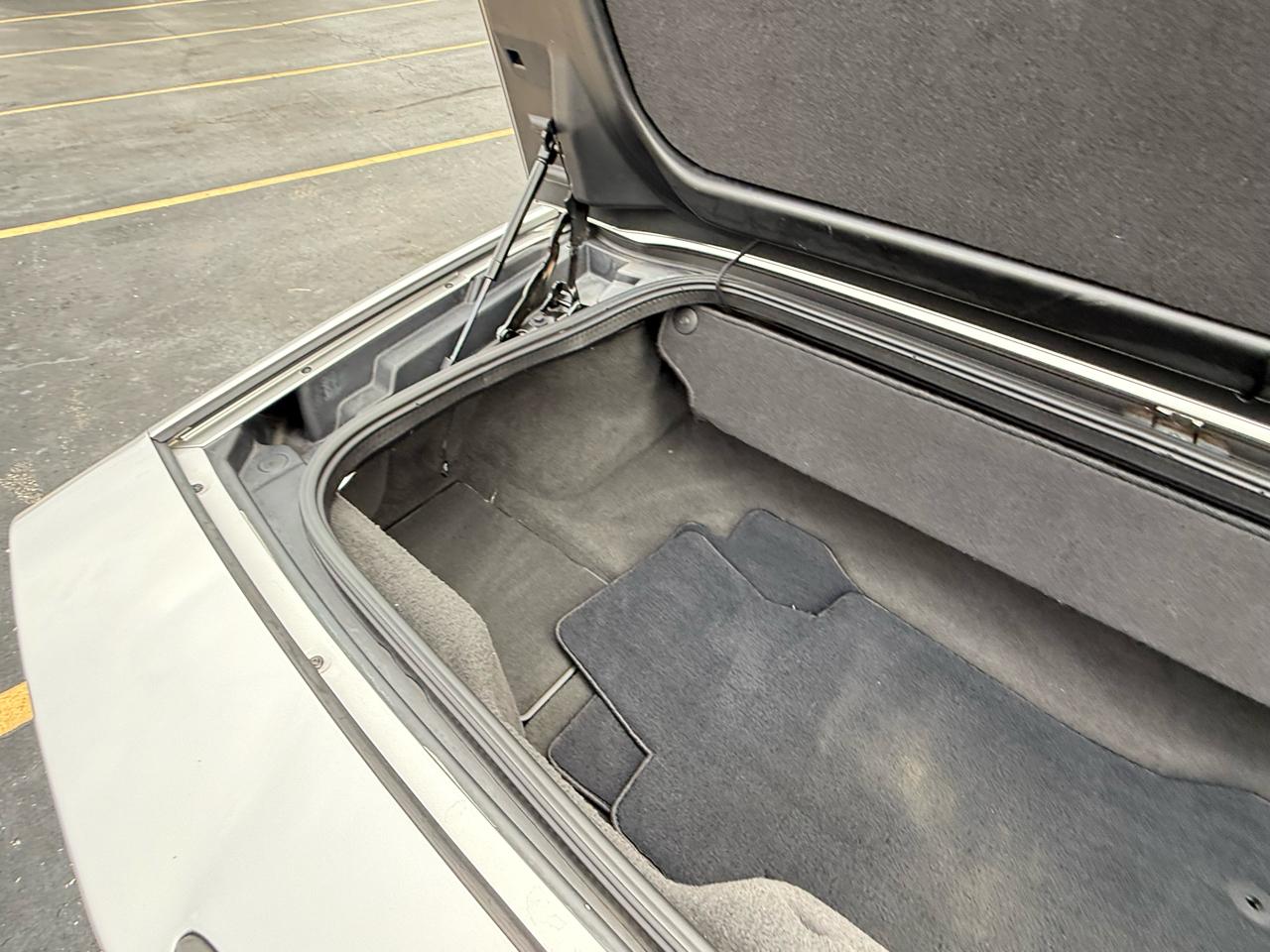 Chevrolet Corvette 2dr Convertible 2005