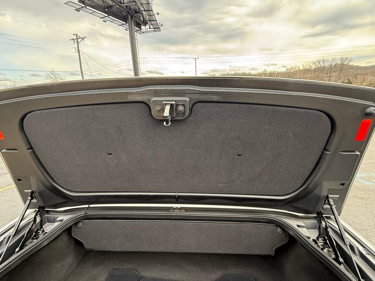 Chevrolet Corvette 2dr Convertible 2005