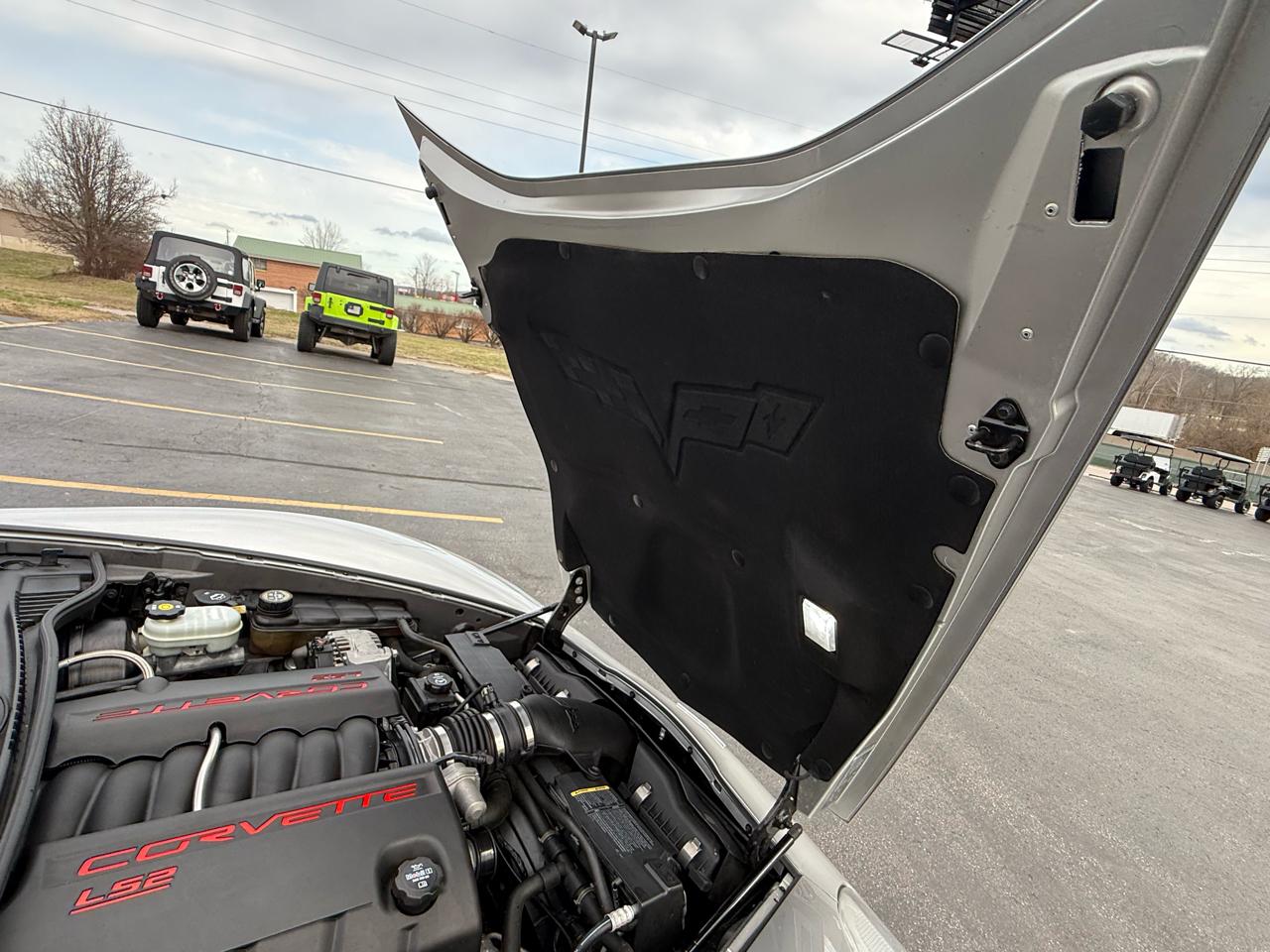 Chevrolet Corvette 2dr Convertible 2005