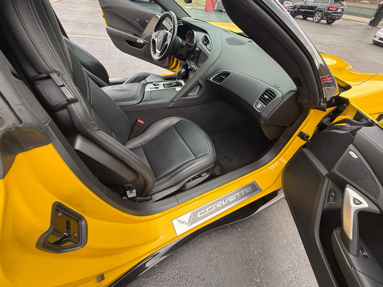 Chevrolet Corvette Stingray 2dr Z51 Cpe w/2LT 2014