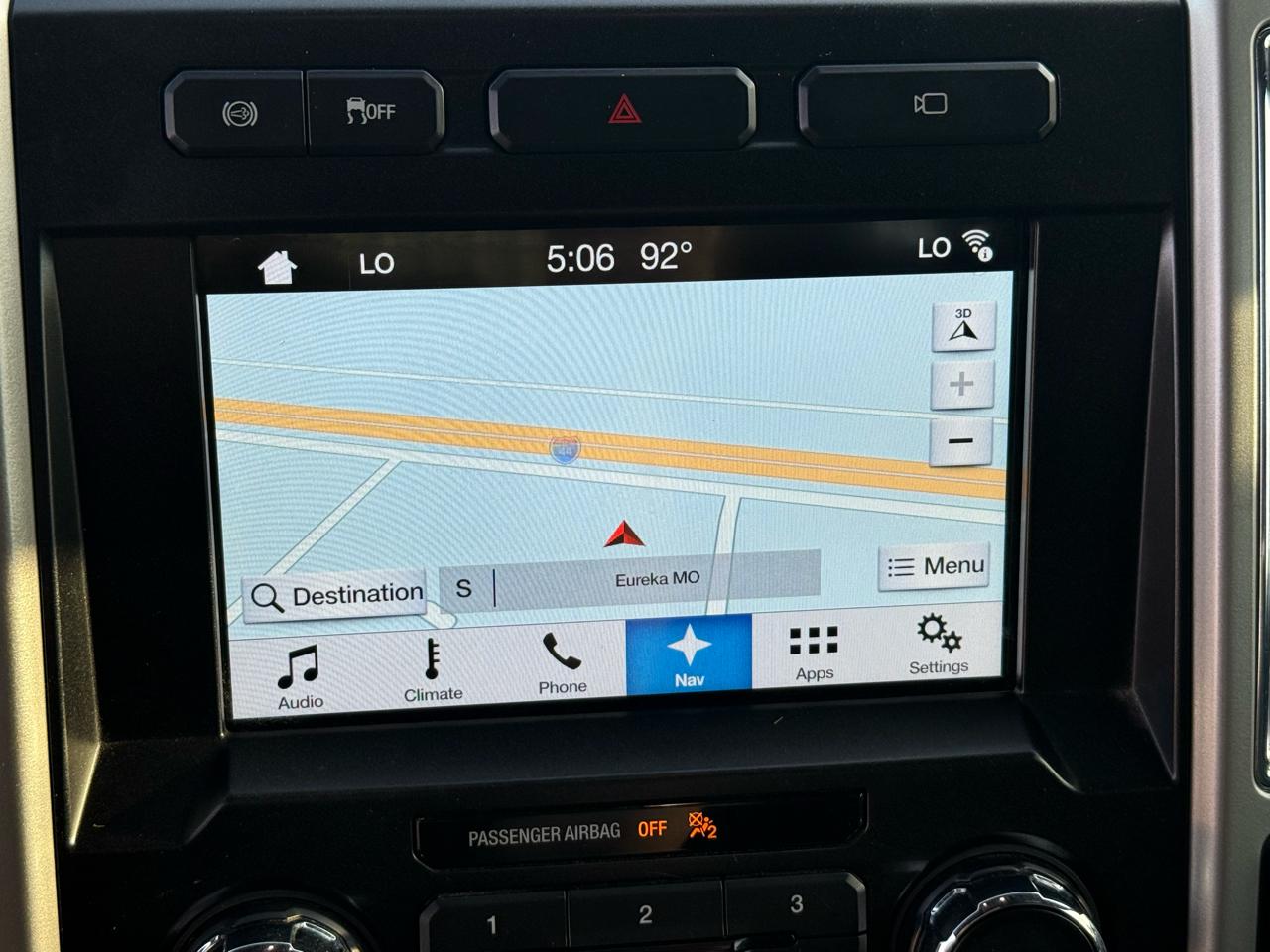 Ford Super Duty F-450 DRW Lariat 4WD Crew Cab 179" WB 60" CA 2017