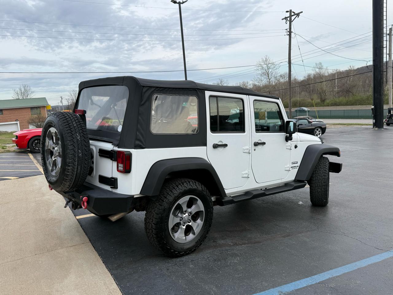 Jeep Wrangler Unlimited 4WD 4dr Sport 2015