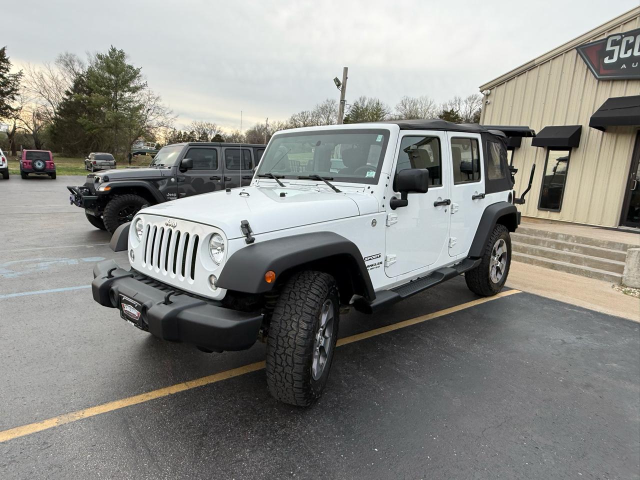 Jeep Wrangler Unlimited 4WD 4dr Sport 2015