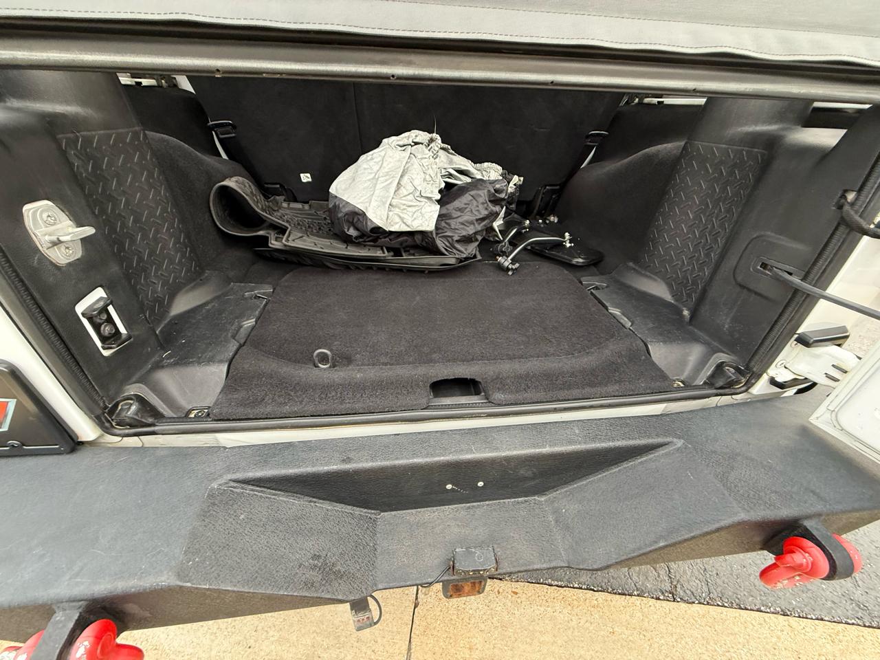 Jeep Wrangler Unlimited 4WD 4dr Sport 2015