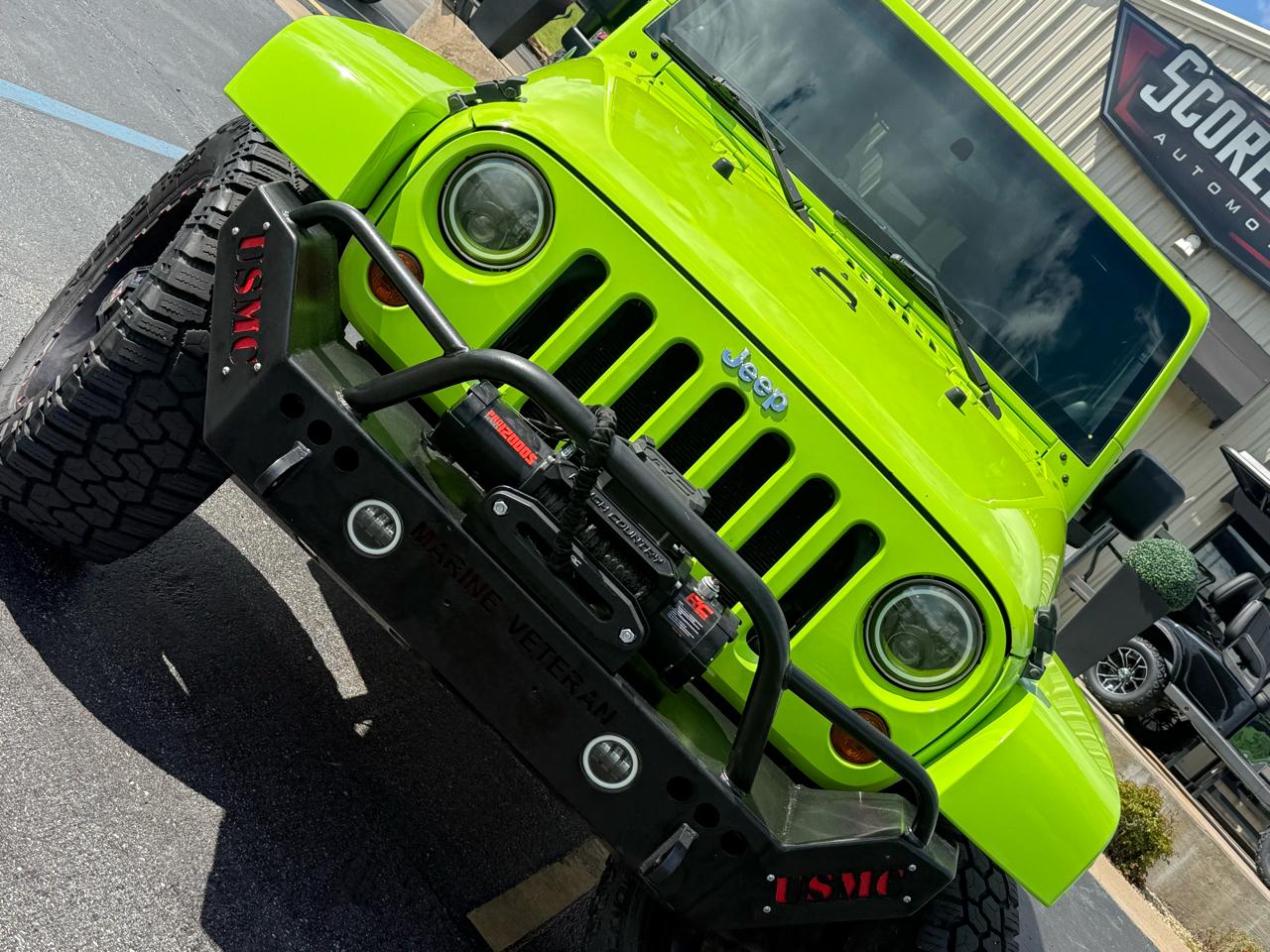 Jeep Wrangler Unlimited 4WD 4dr Sahara 2012